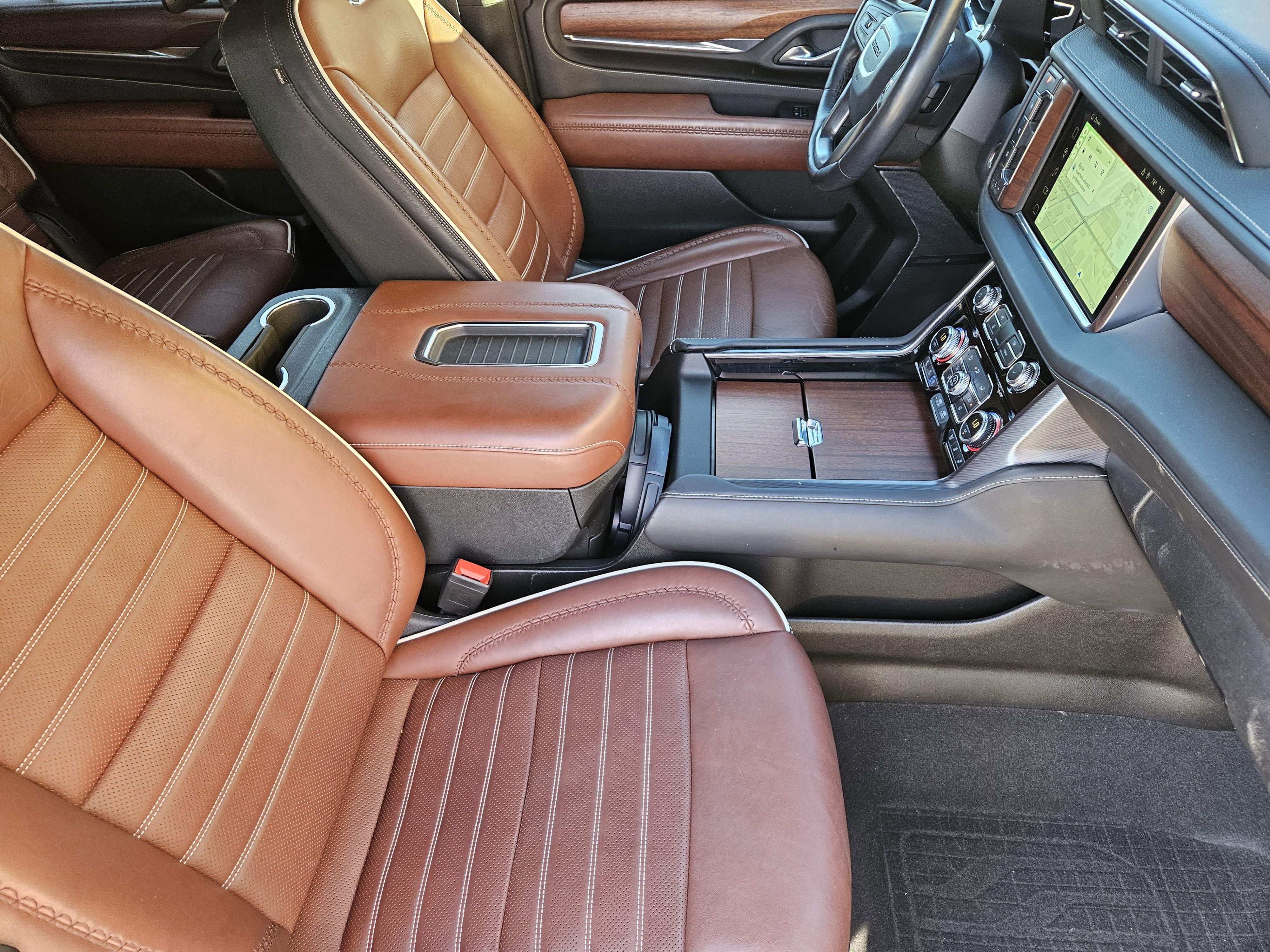 Used 2023 GMC Yukon XL Denali Ultimate image 16