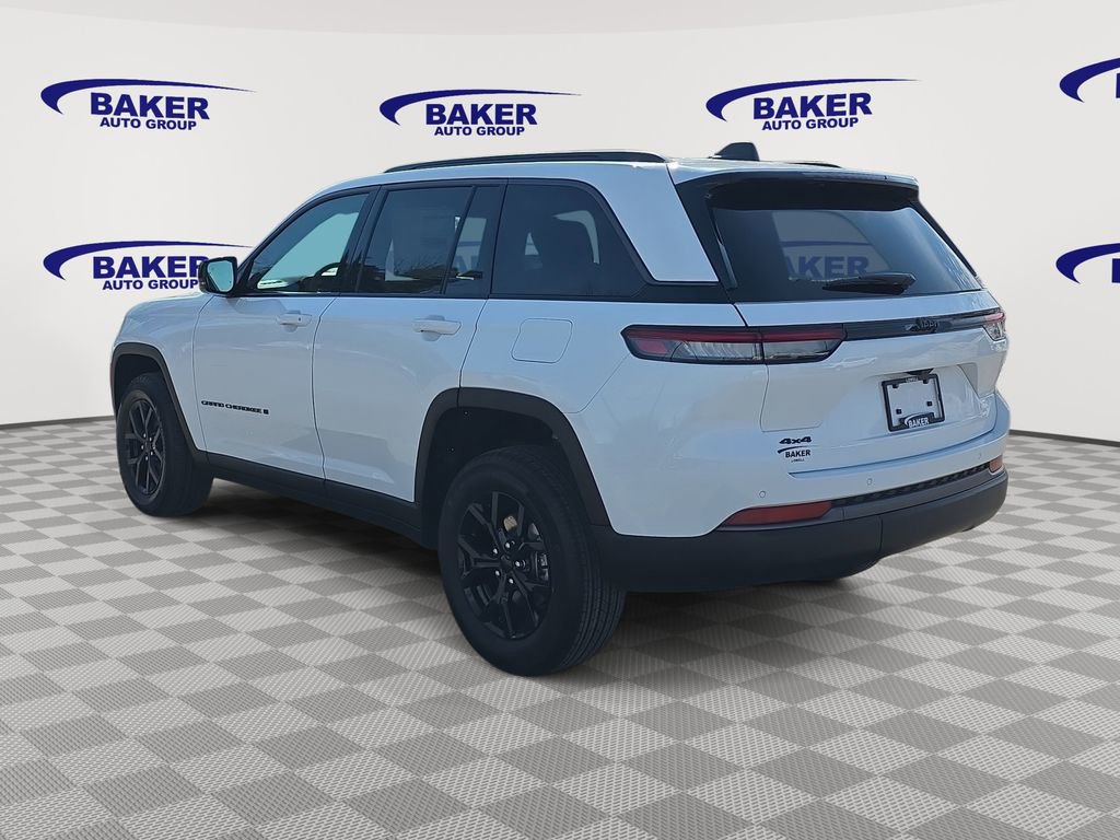 New 2026 Jeep Grand Cherokee Altitude image 5