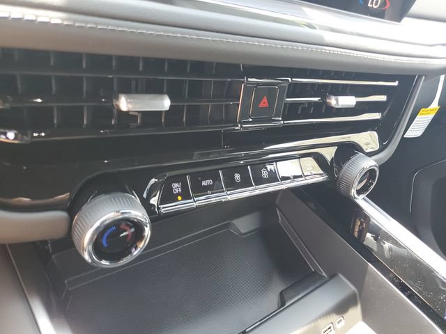 New 2026 Chevrolet Tahoe LS w/ LPO, Dark Essentials Package AWD/4WD image 27