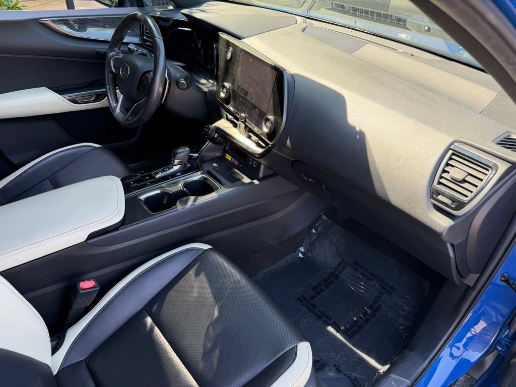 Used 2023 Lexus NX 250 FWD image 33