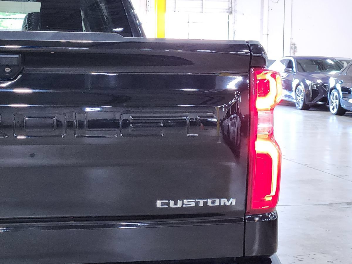 Used 2020 Chevrolet Silverado 1500 Custom w/ Infotainment Package RWD image 21