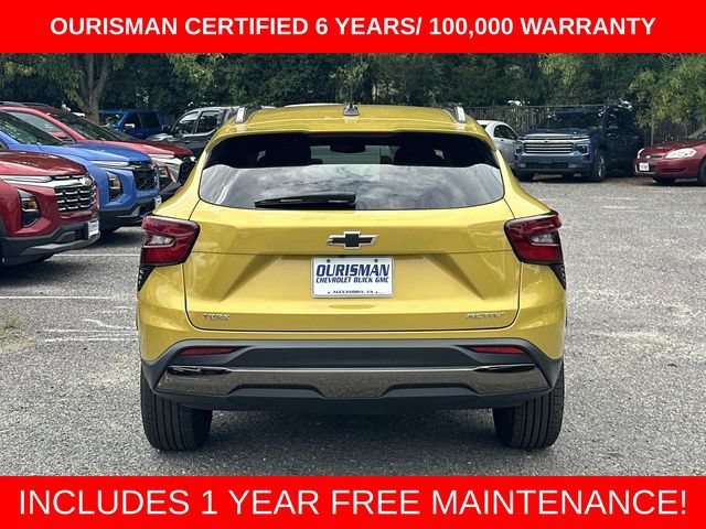 Used 2024 Chevrolet Trax ACTIV w/ Sunroof Package FWD image 3