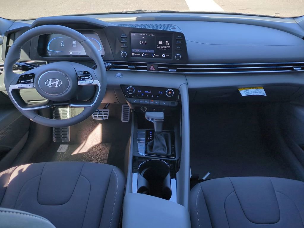 New 2026 Hyundai Elantra SEL Sport image 17