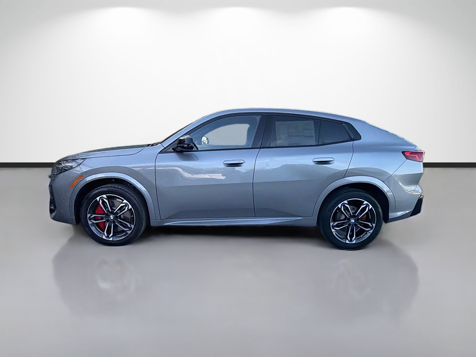 New 2026 BMW X2 xDrive28i w/ Technology Package AWD/4WD image 6