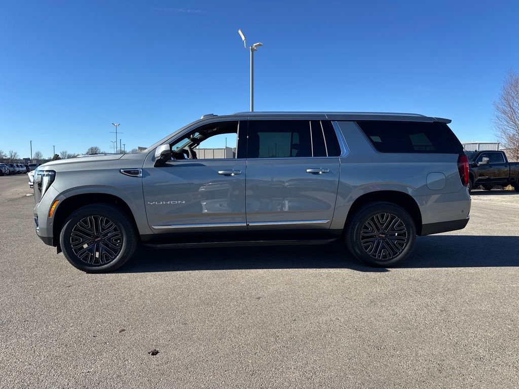 New 2026 GMC Yukon XL Elevation w/ LPO, Floor Liner Package video 3