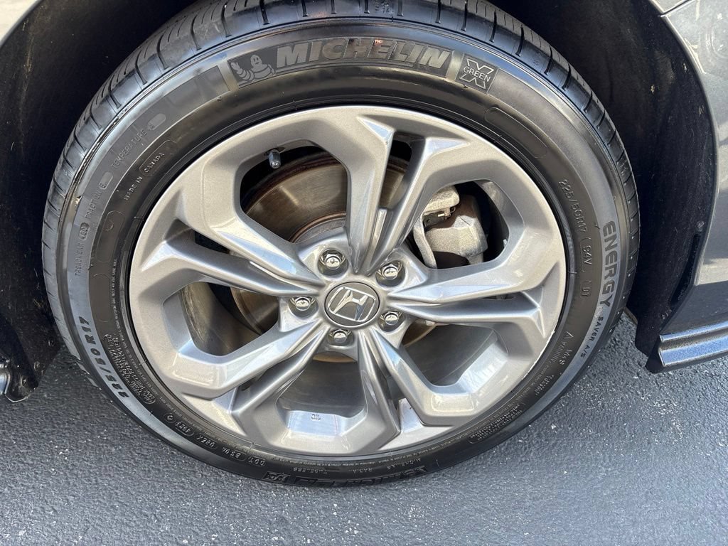 Used 2024 Honda Accord EX image 15