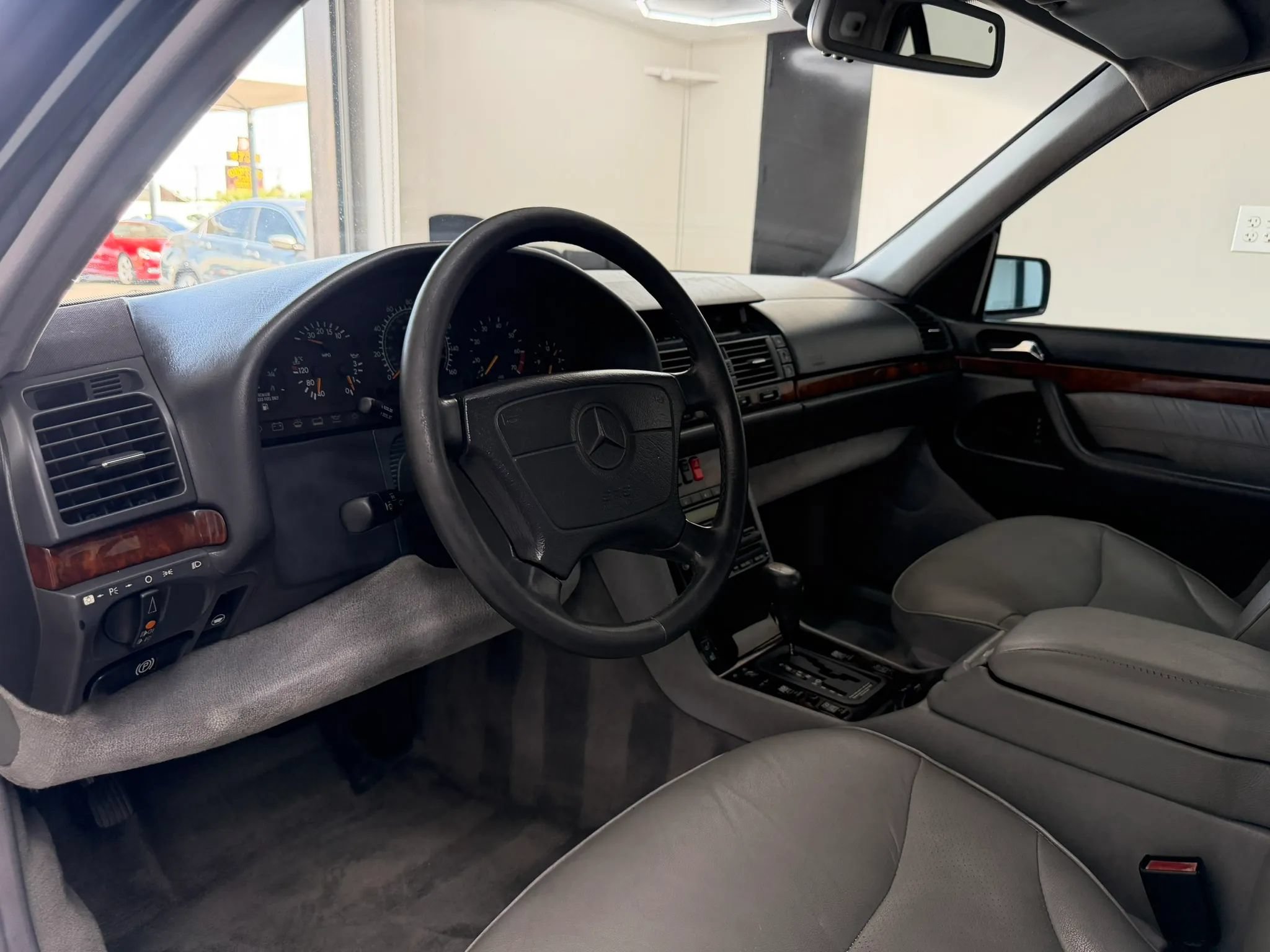 Used 1997 Mercedes-Benz S 420 image 18