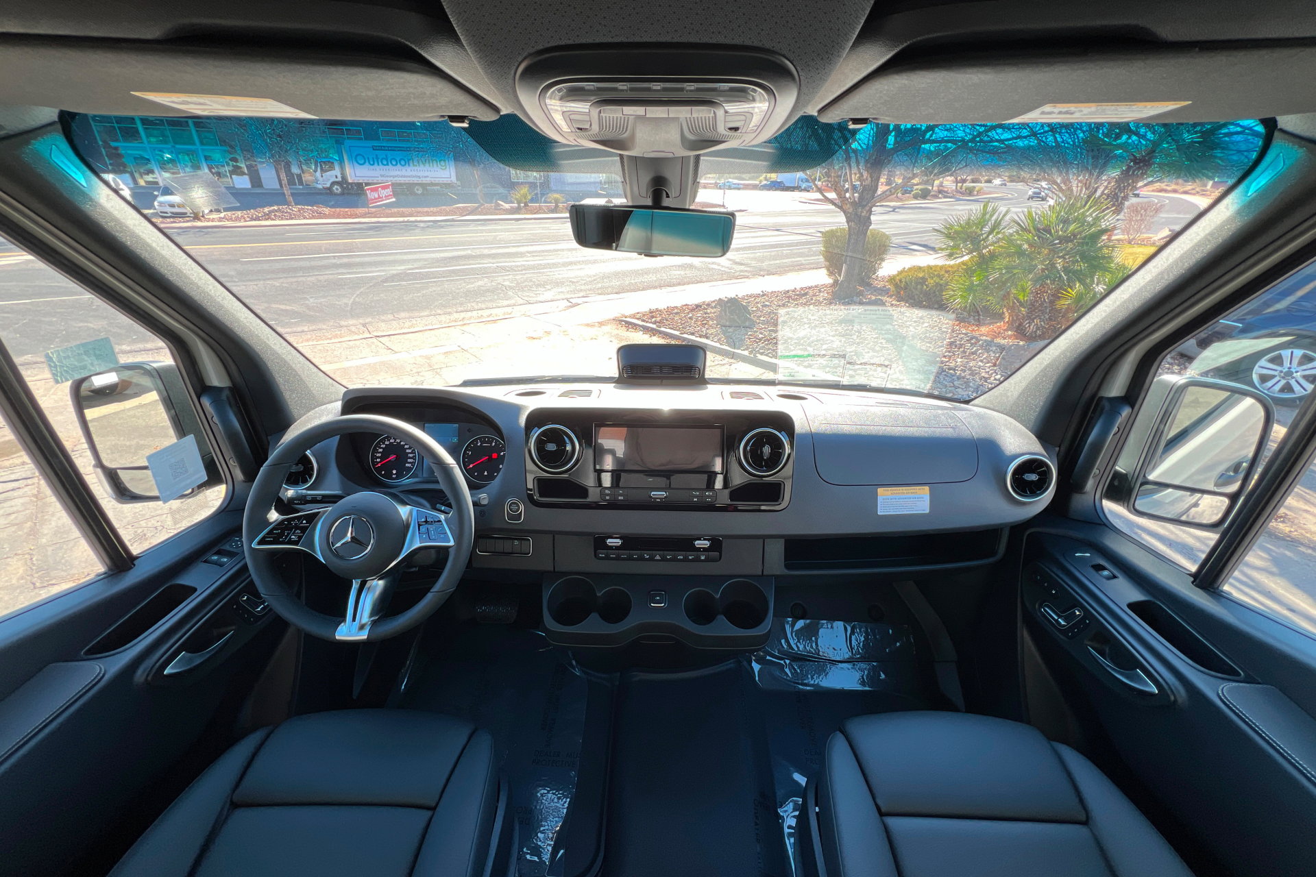 New 2025 Mercedes-Benz Sprinter 2500 image 9