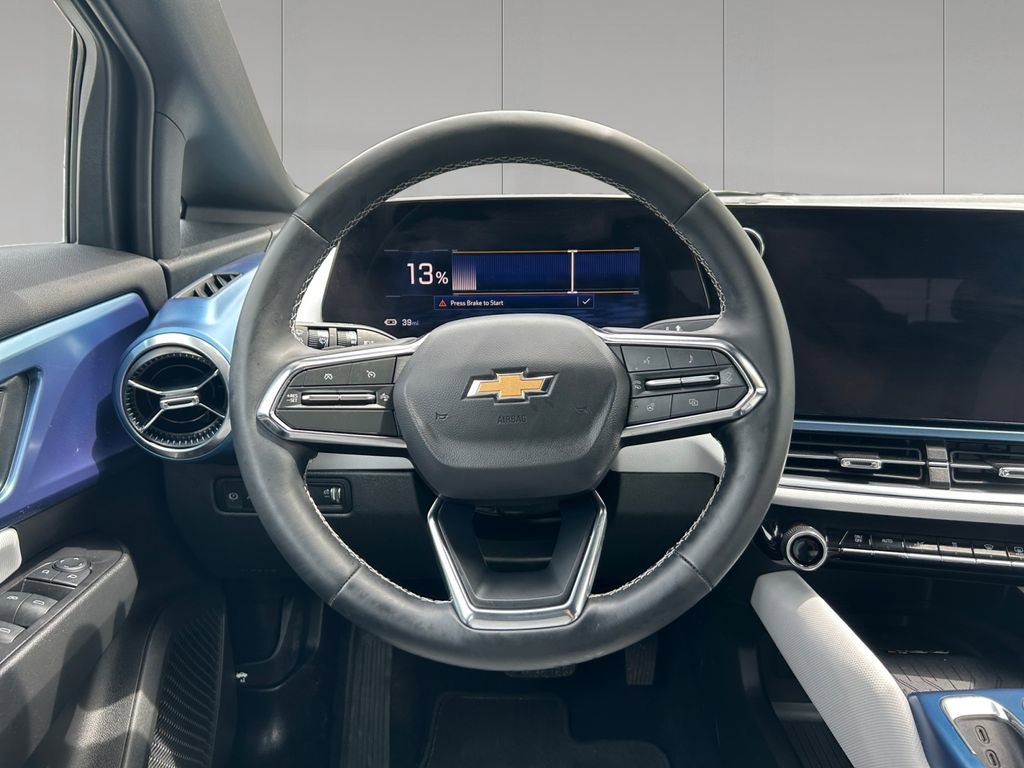 Used 2025 Chevrolet Equinox EV LT FWD image 13
