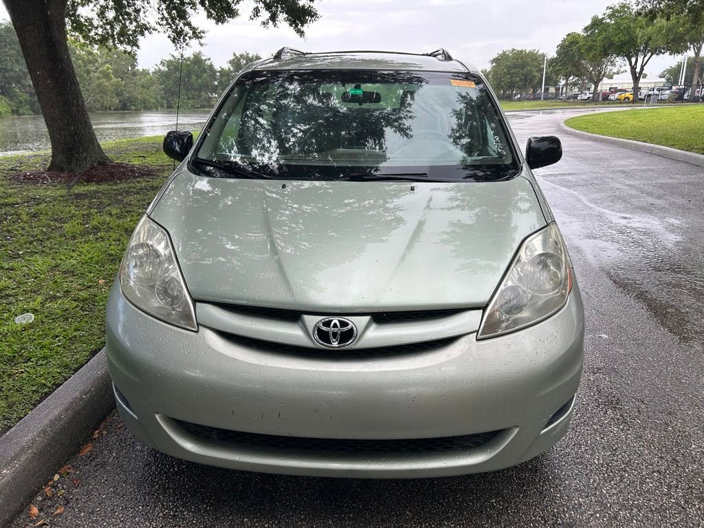 Used 2006 Toyota Sienna CE FWD image 9