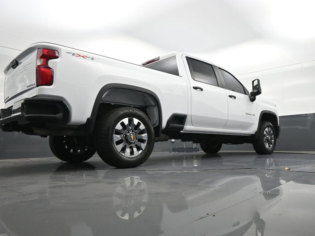 Used 2024 Chevrolet Silverado 2500 Custom w/ Custom Value Package AWD/4WD image 31