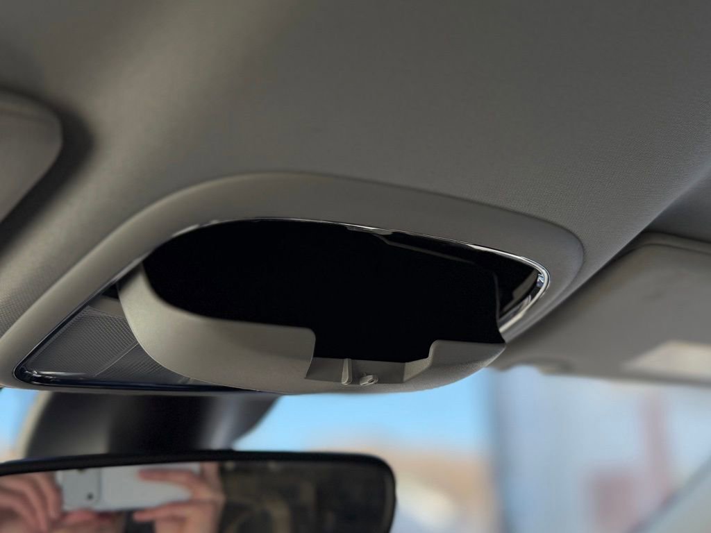 Used 2022 Jeep Cherokee Trailhawk w/ Trailer Tow Group image 15