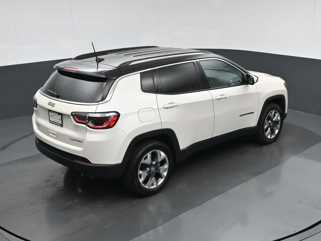 Used 2020 Jeep Compass Limited w/ Premium Lighting Group AWD/4WD image 57