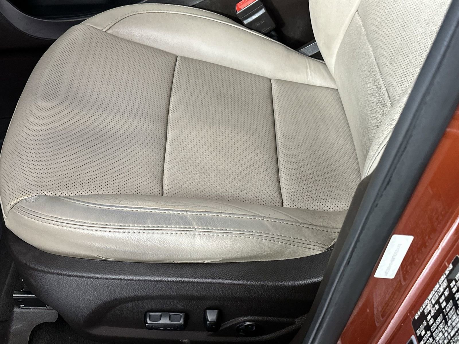 Used 2017 Hyundai Santa Fe Sport w/ 2.4L Tech Package 04 FWD image 12