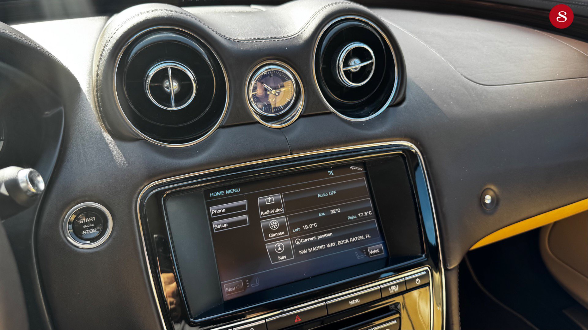Used 2011 Jaguar XJ L RWD image 17