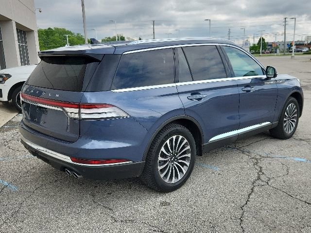 Used 2021 Lincoln Aviator Reserve w/ Elements Package Plus AWD/4WD image 4
