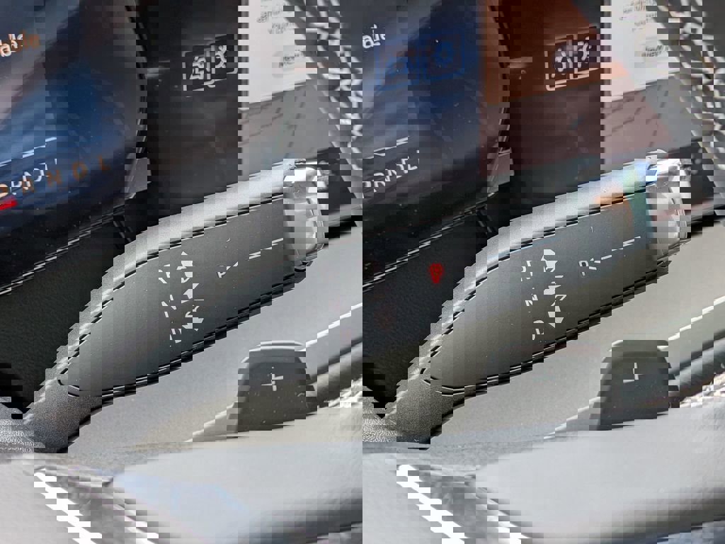 New 2026 Chevrolet Traverse LT w/ Midnight/Sport Edition image 24