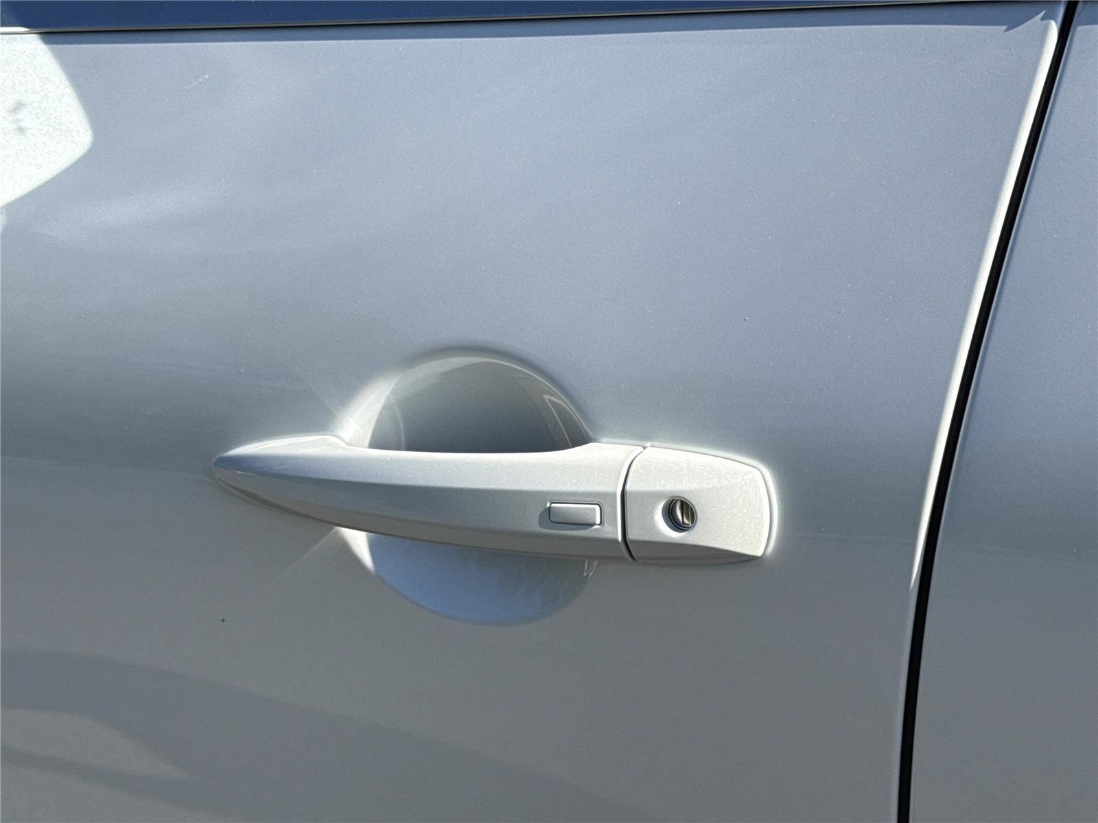 Used 2025 Nissan Pathfinder Platinum w/ Cargo Package FWD image 35