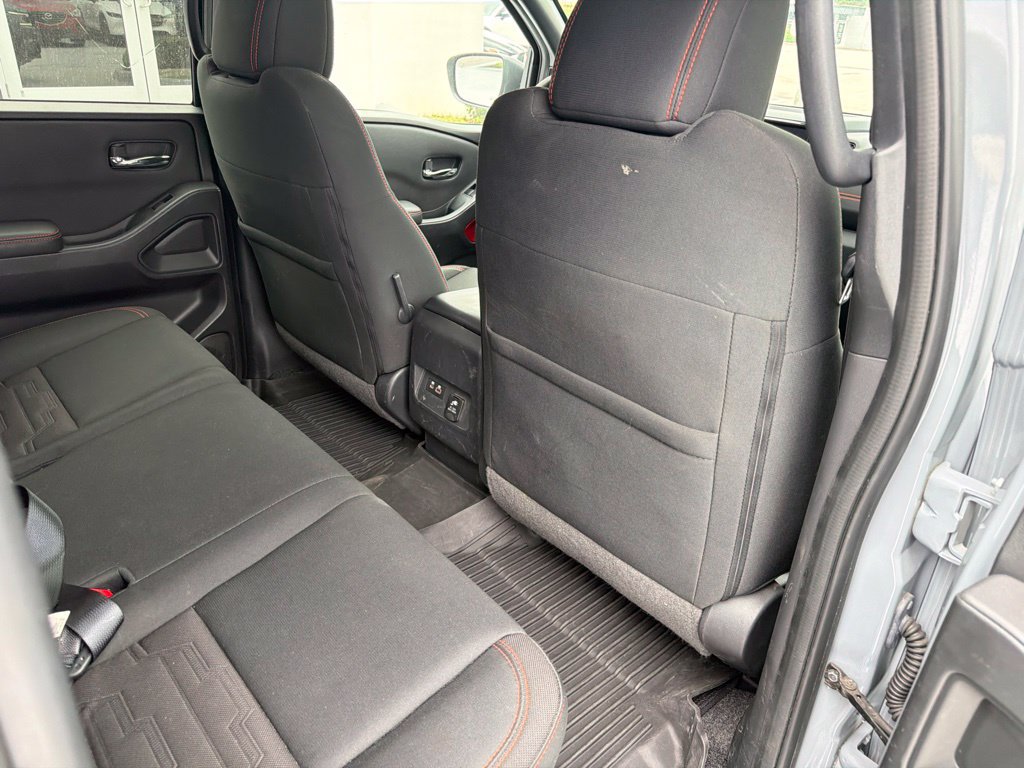 Used 2022 Nissan Frontier PRO-4X AWD/4WD image 14