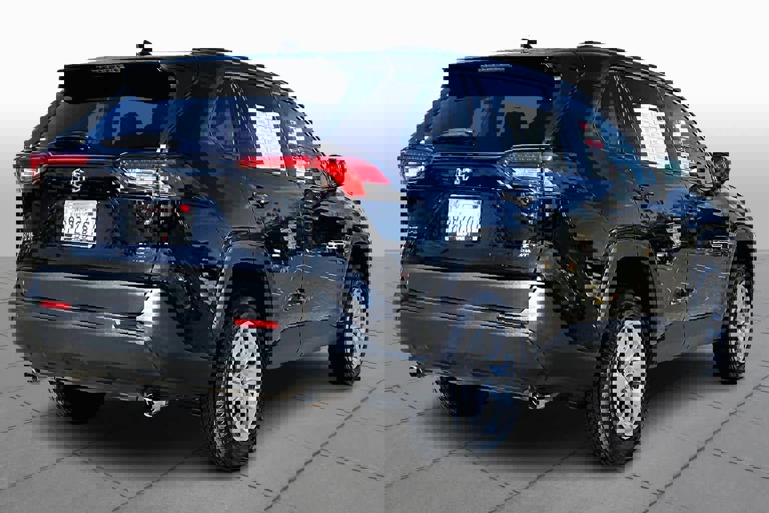 Certified 2021 Toyota RAV4 LE image 12