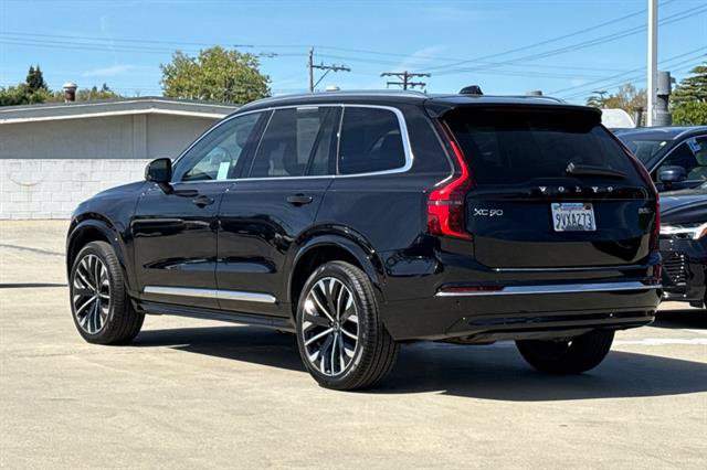 Used 2026 Volvo XC90 B5 Plus w/ Protection Package Premier AWD/4WD image 5