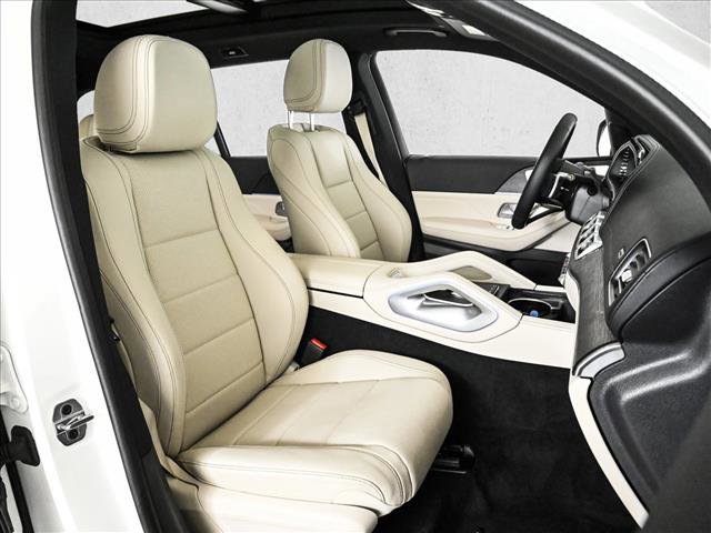 Certified 2025 Mercedes-Benz GLS 450 4MATIC image 24