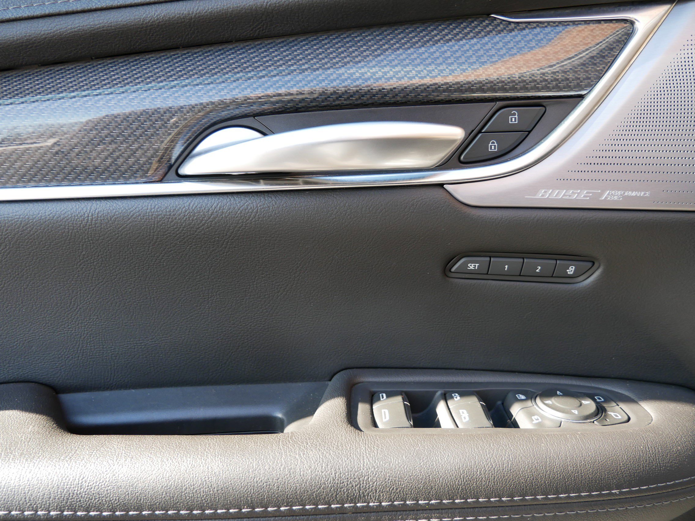 Certified 2024 Cadillac XT5 Sportv w/ LPO, Floor Liner Package image 9