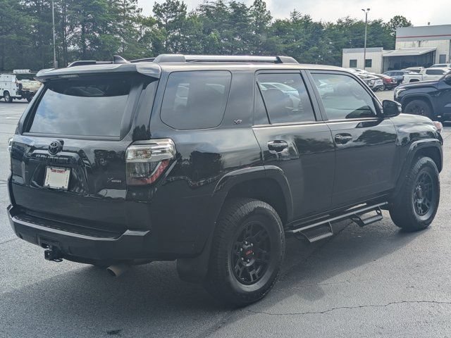 Used 2022 Toyota 4Runner SR5 Premium w/ Moonroof Package AWD/4WD image 7