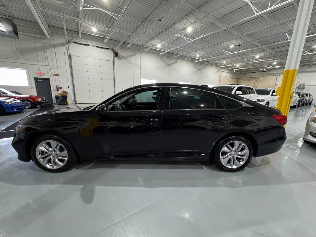 Used 2018 Honda Accord LX image 4