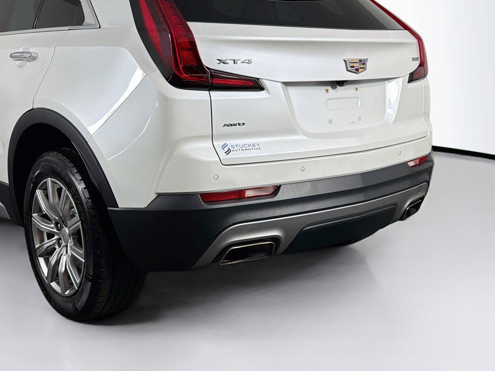 Used 2022 Cadillac XT4 Premium Luxury w/ Driver Assist Package AWD/4WD image 38