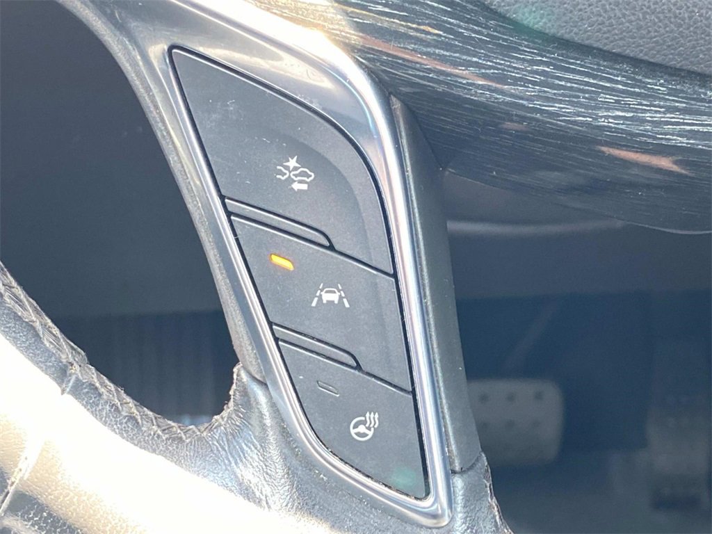 Used 2021 Cadillac XT5 Premium Luxury image 29