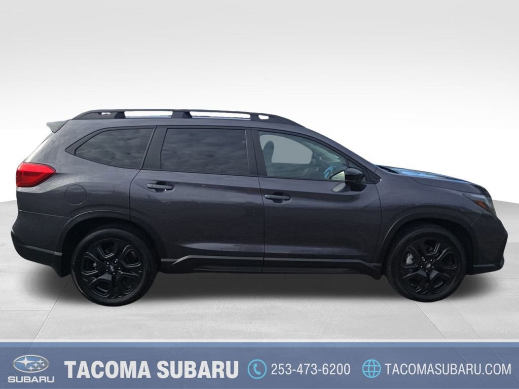 Used 2025 Subaru Ascent Bronze Edition image 8