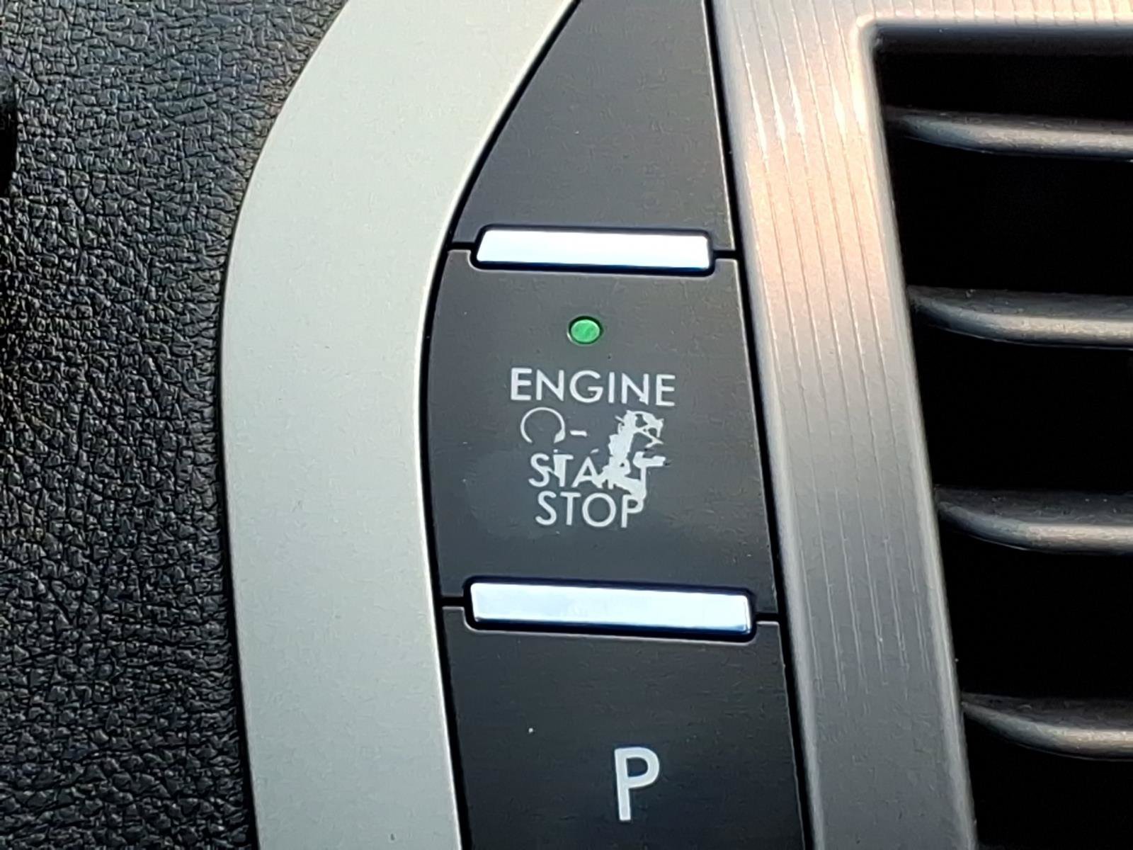Used 2017 Lincoln MKZ Reserve w/ Drivers Package AWD/4WD image 21