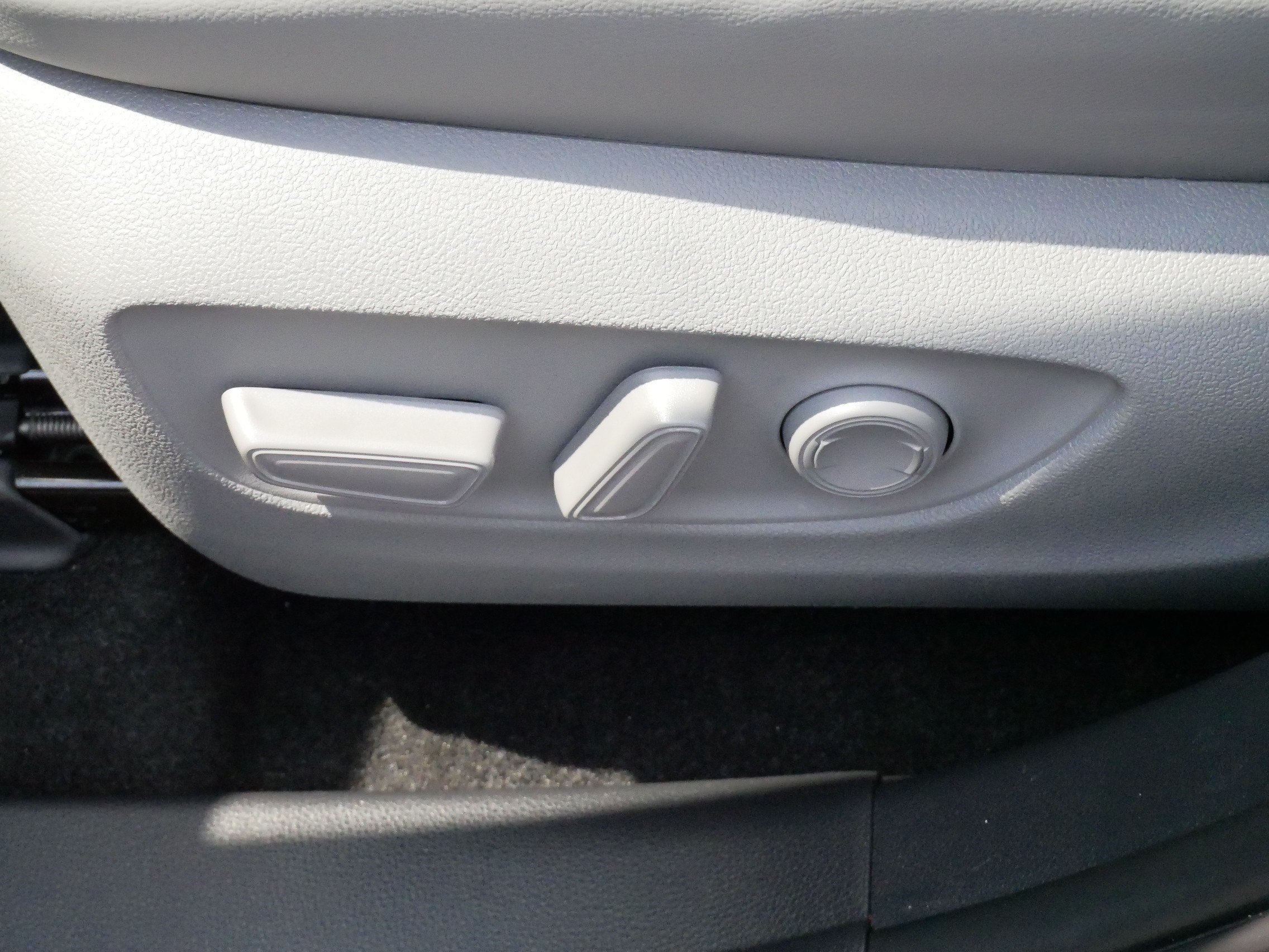 Certified 2026 Toyota Highlander XLE AWD/4WD image 20