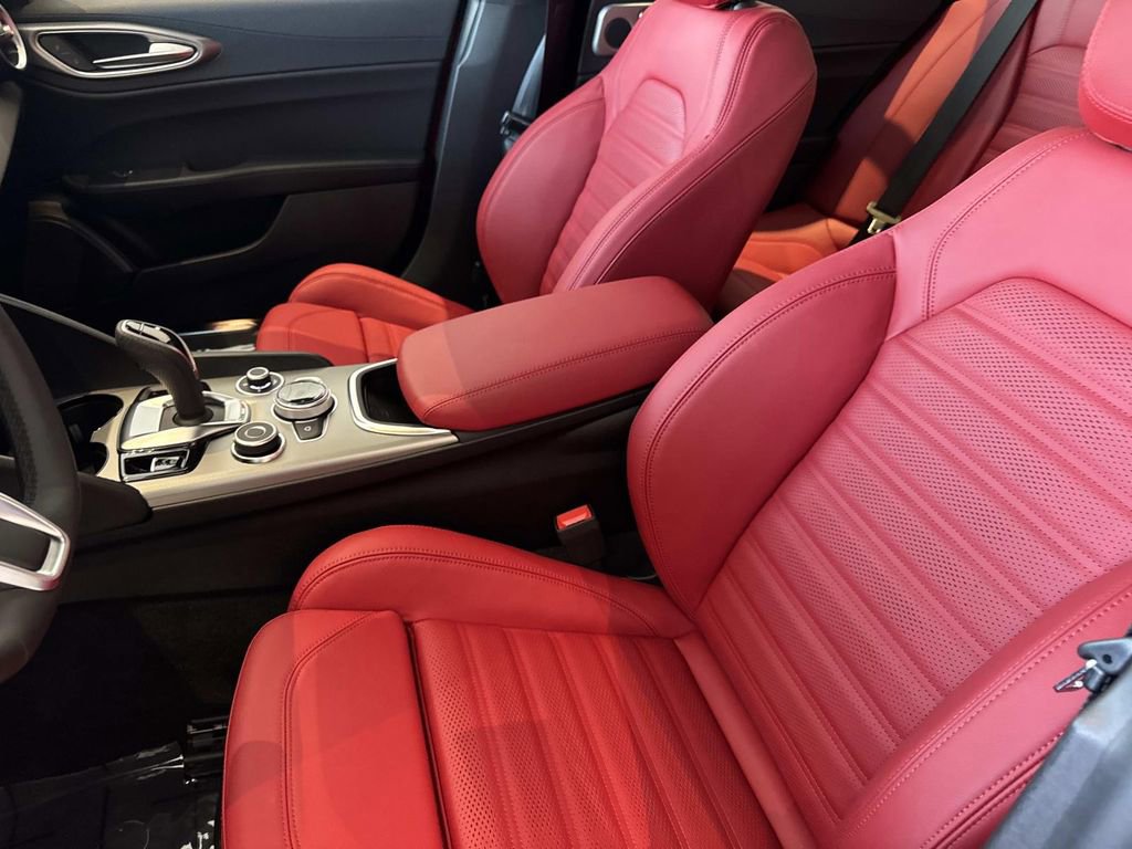 New 2026 Alfa Romeo Giulia AWD w/ Driving Assist Package image 19