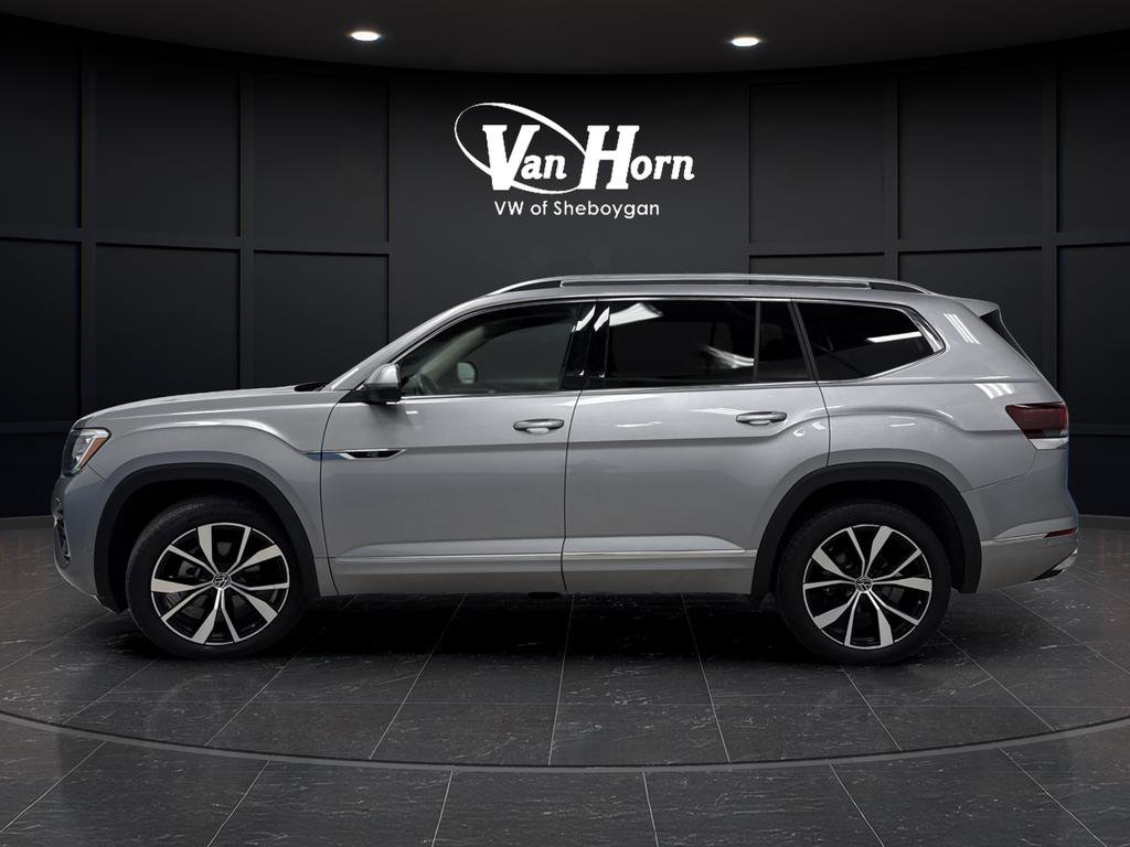 Used 2024 Volkswagen Atlas SEL Premium R-Line image 13
