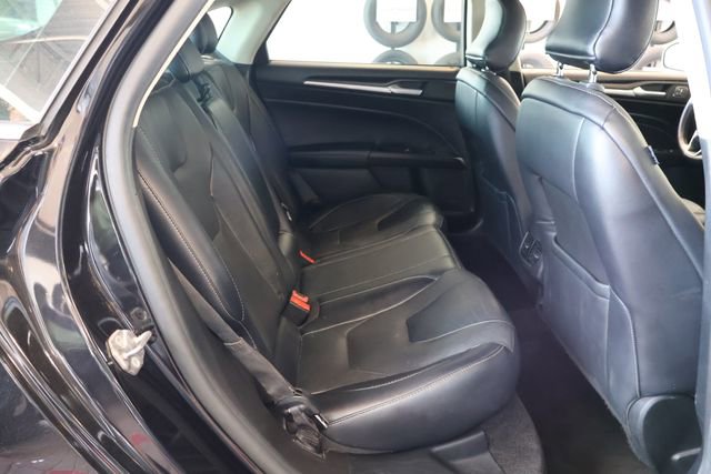 Used 2019 Ford Fusion Titanium AWD/4WD image 20