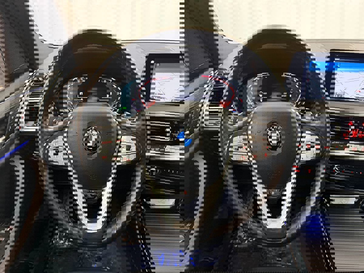 Used 2024 BMW X3 xDrive30i image 9