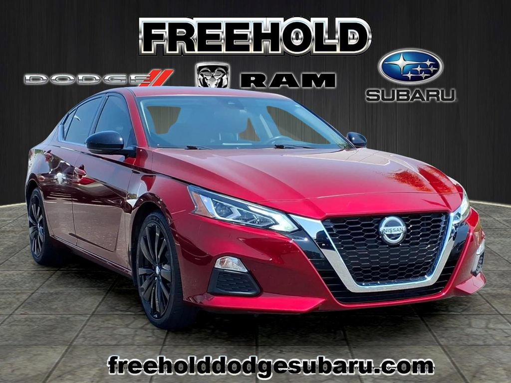 Used 2020 Nissan Altima 2.5 SR w/ Premium Package