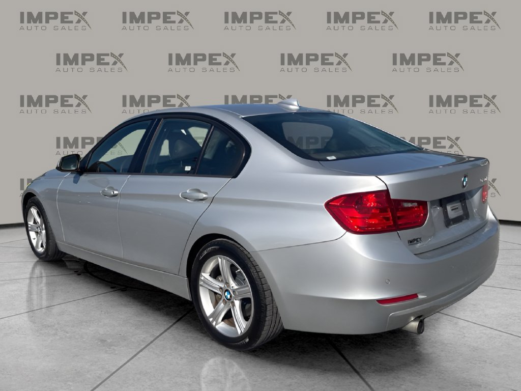 Used 2015 BMW 320i Sedan RWD image 3