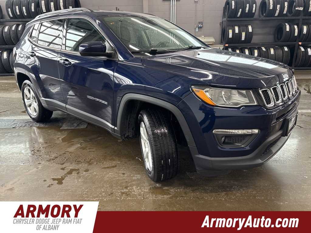 Used 2020 Jeep Compass Latitude image 3