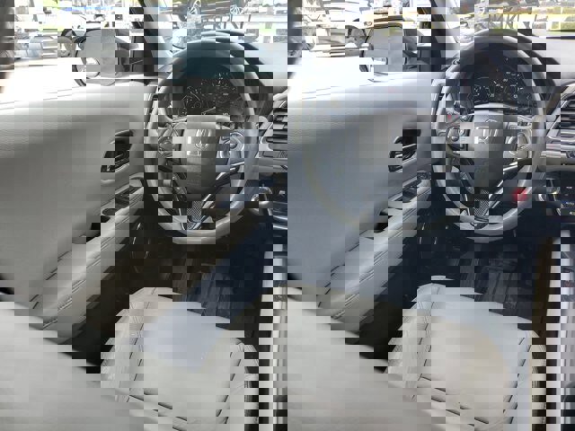 Used 2017 Honda HR-V EX image 14