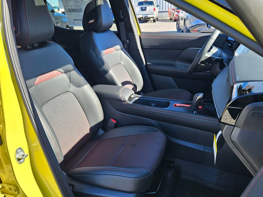 New 2026 Nissan Kicks SR w/ SR Premium Package image 15