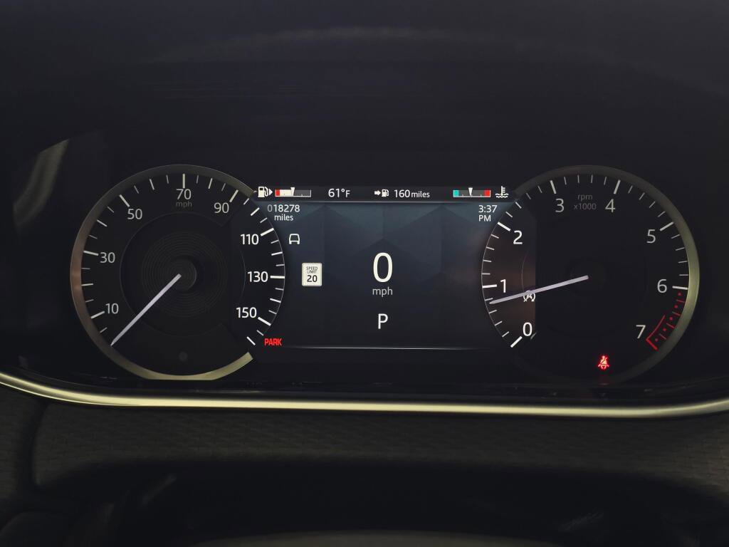 Used 2023 Land Rover Range Rover Evoque S image 37