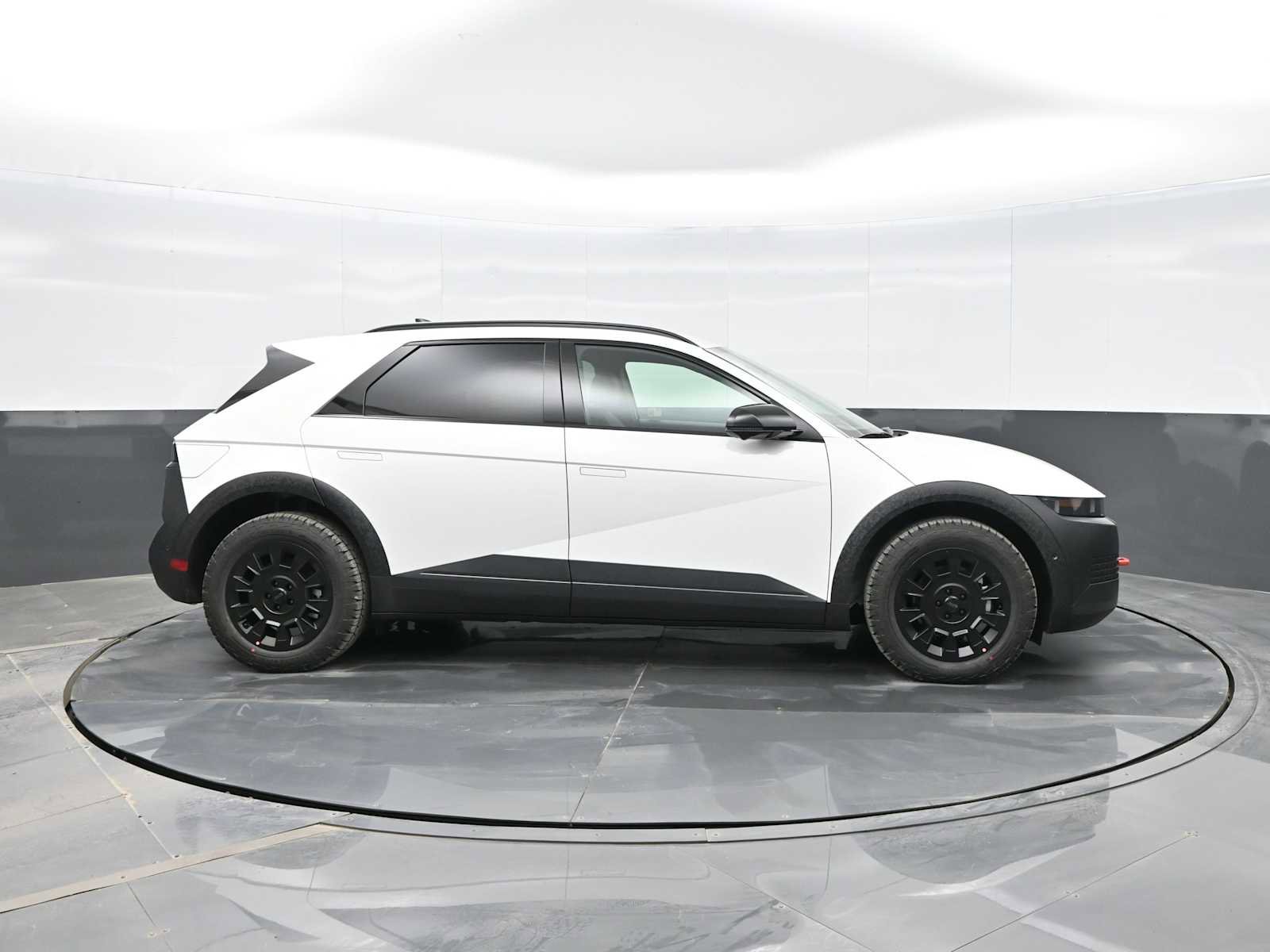 New 2025 Hyundai Ioniq 5 XRT image 9