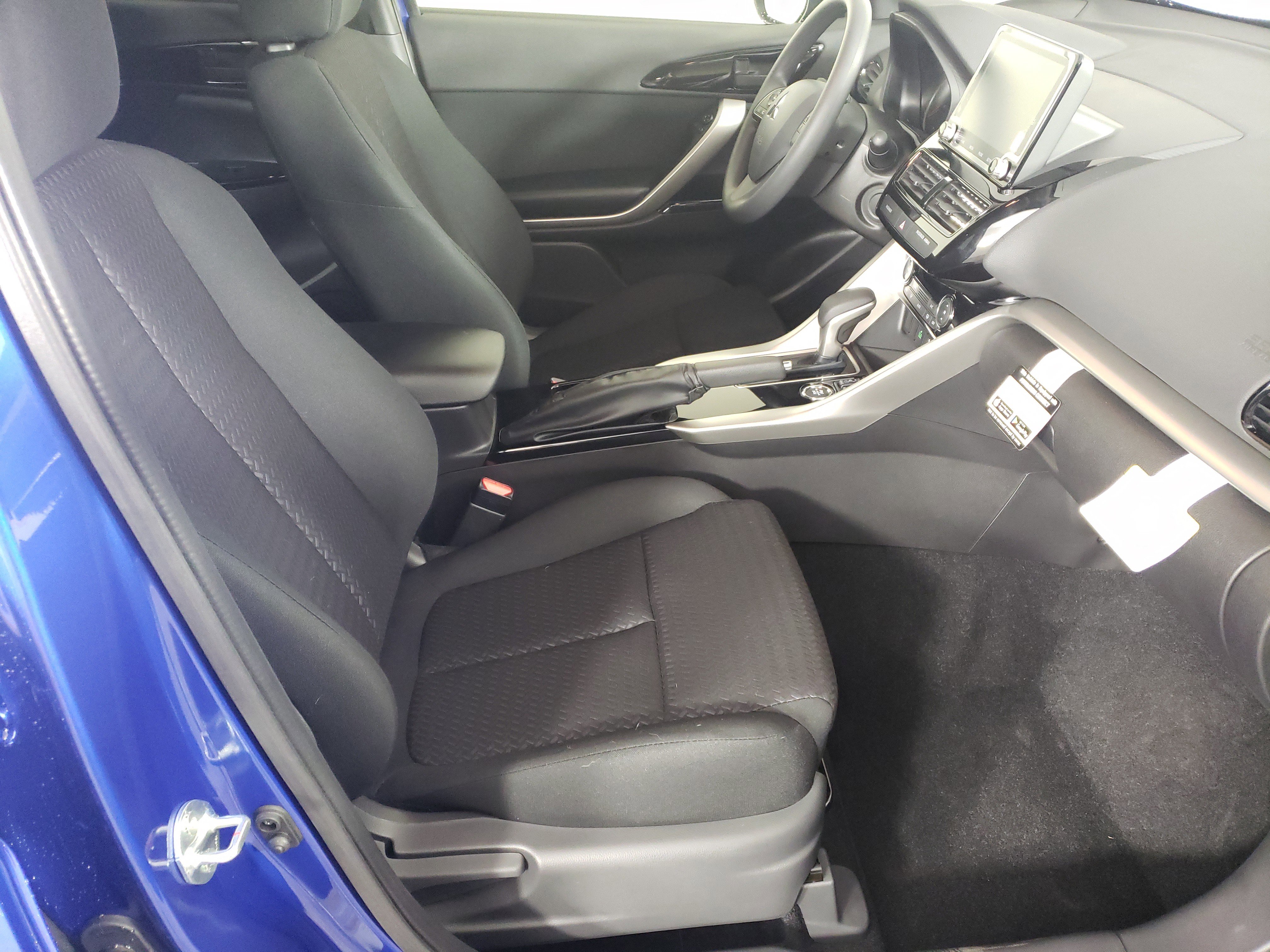 New 2026 Mitsubishi Eclipse Cross LE image 12