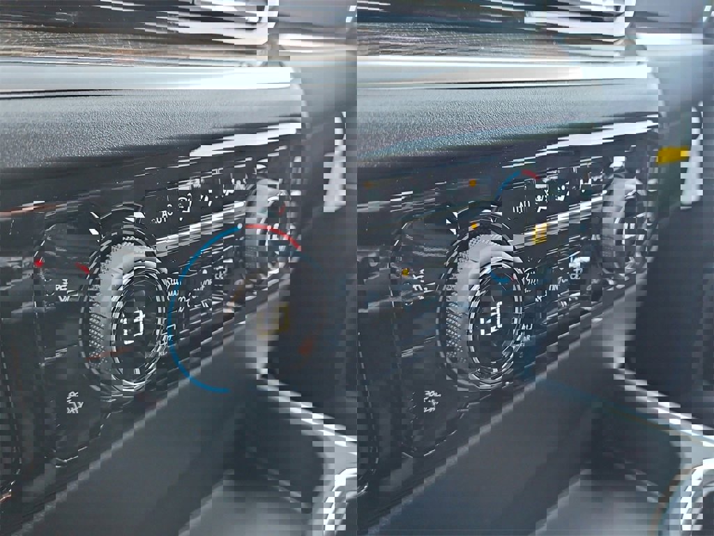 New 2026 Chevrolet Silverado 1500 LT image 23