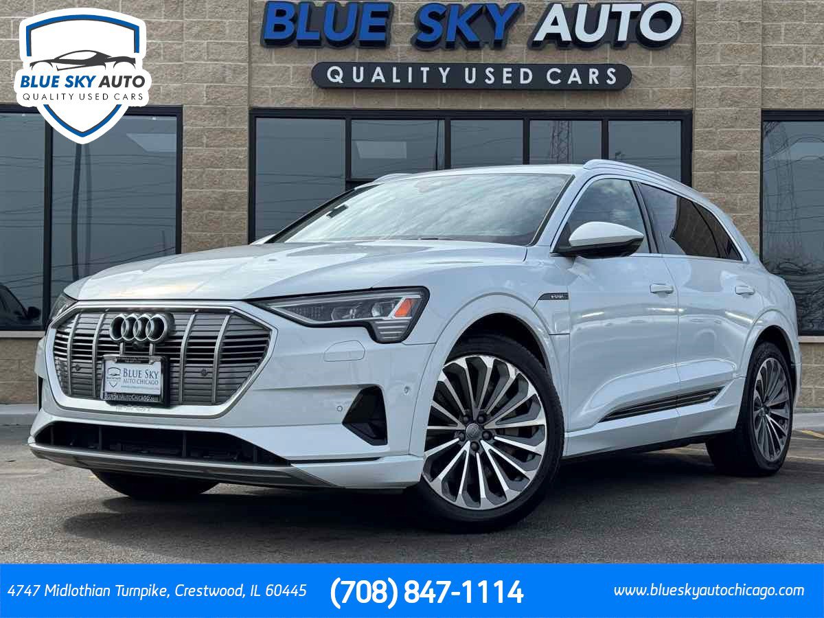 Used 2019 Audi e-tron Prestige w/ Prestige Package image 1