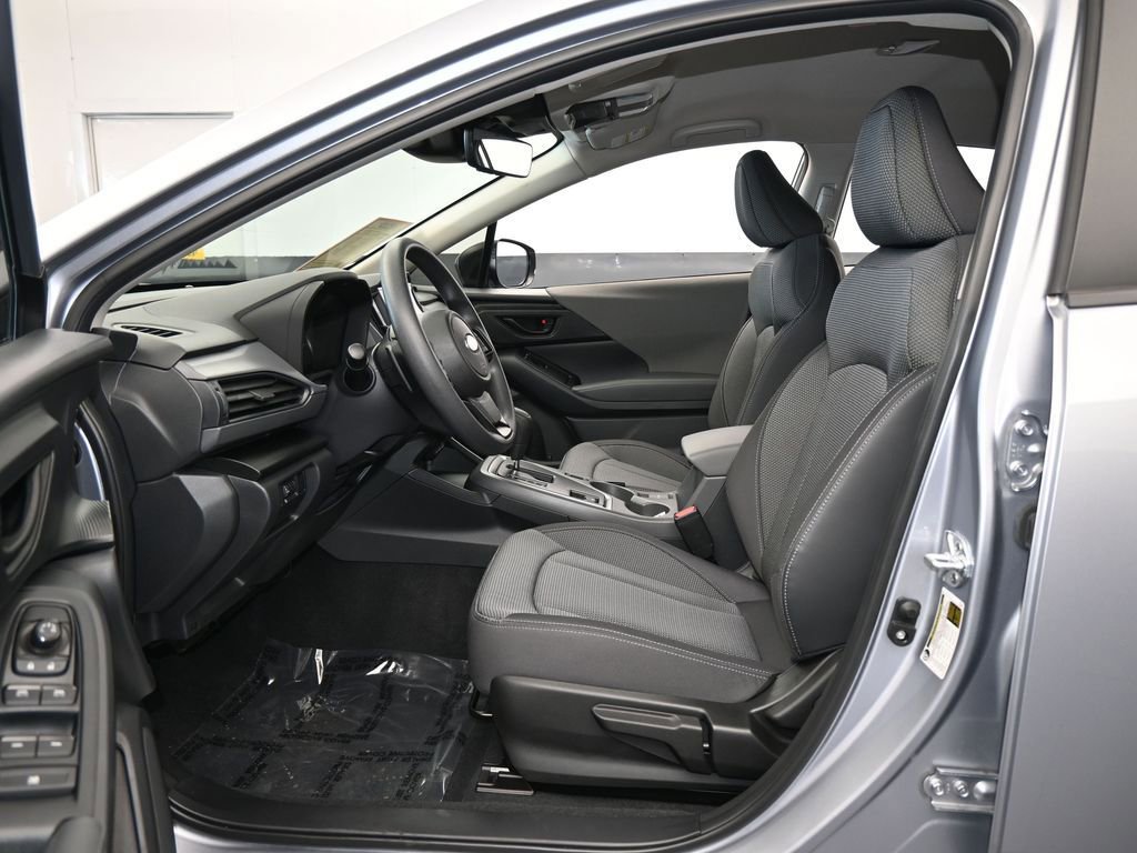Used 2024 Subaru Crosstrek 2.0i Premium image 11