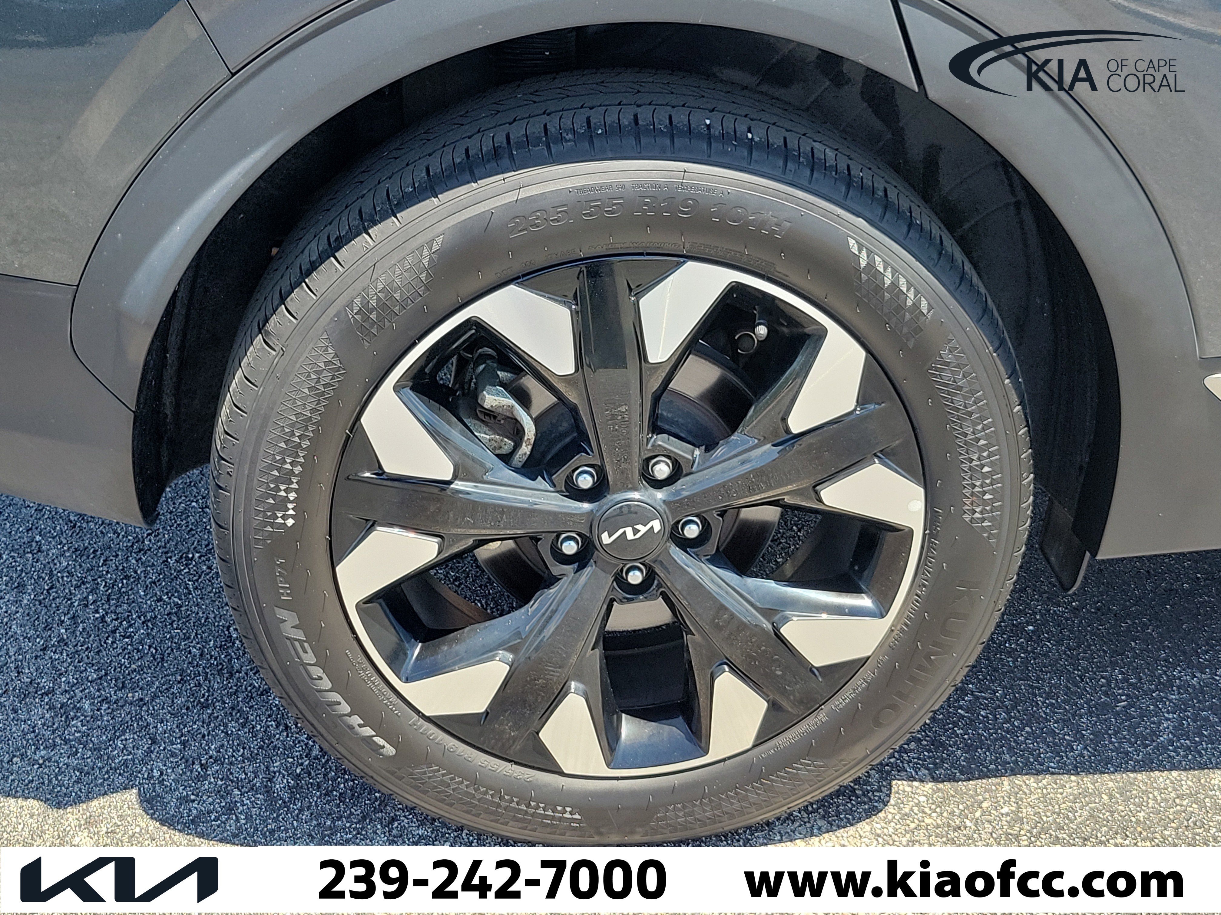 Certified 2023 Kia Sportage X-Line w/ X-Line Premium Package AWD/4WD image 9